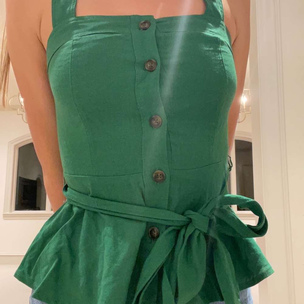 Bright green peplum top. Gorgeous color, but too short for my preferred length.